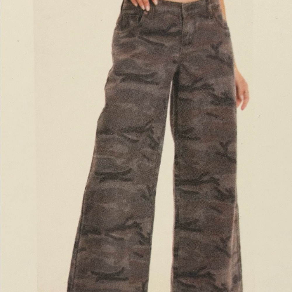 Women's Camouflage Wide Leg Pants